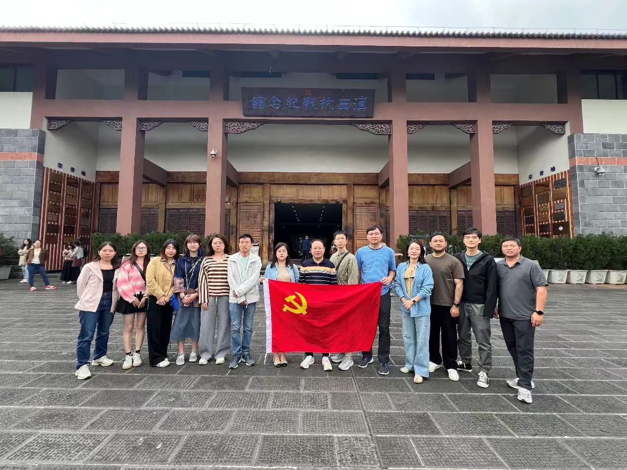 1730858583361066.jpg 51b25e32aab18e438ef1ddd2ba5fe59.jpg