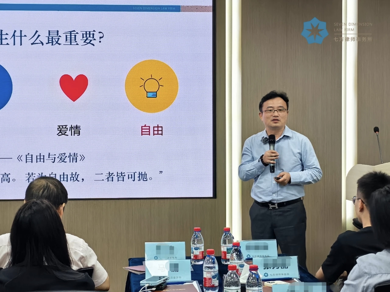 1760319389497747.jpg 3.jpg