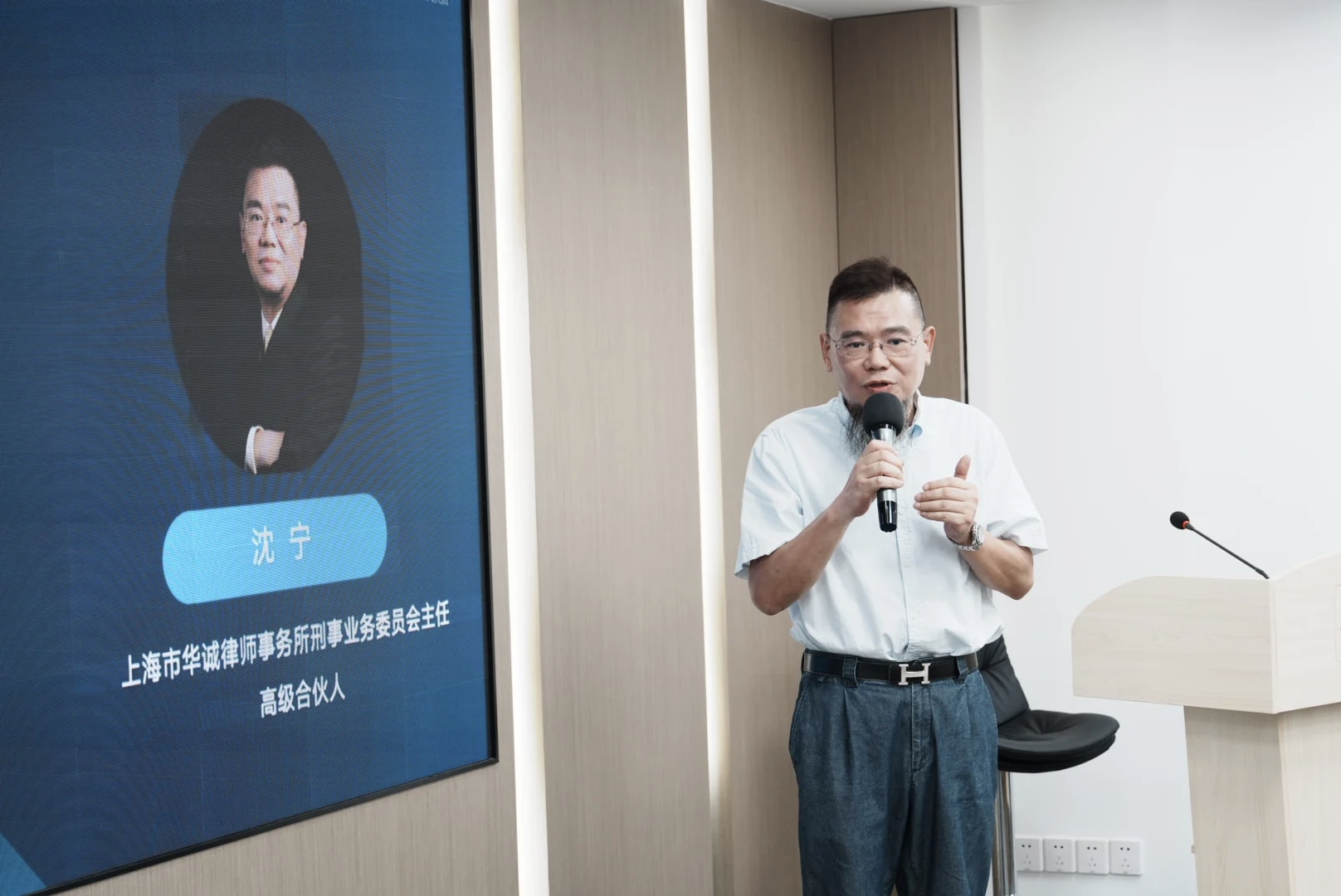 1760321601466371.jpg 10.jpg